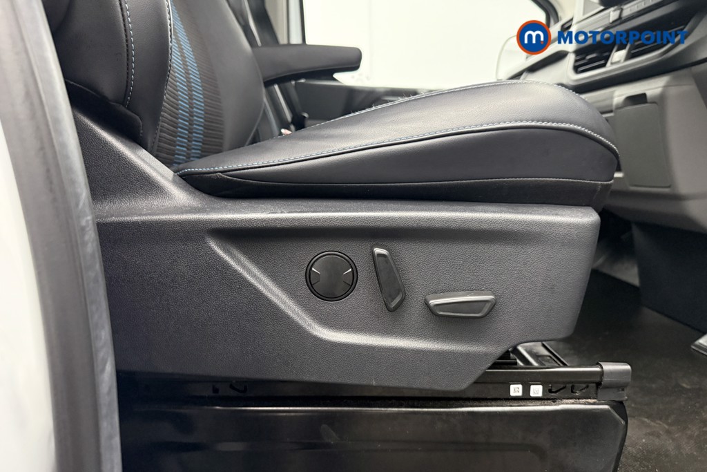 Ford Transit Custom Sport Automatic Diesel Panel Van - Stock Number (1571213) - 15th supplementary image