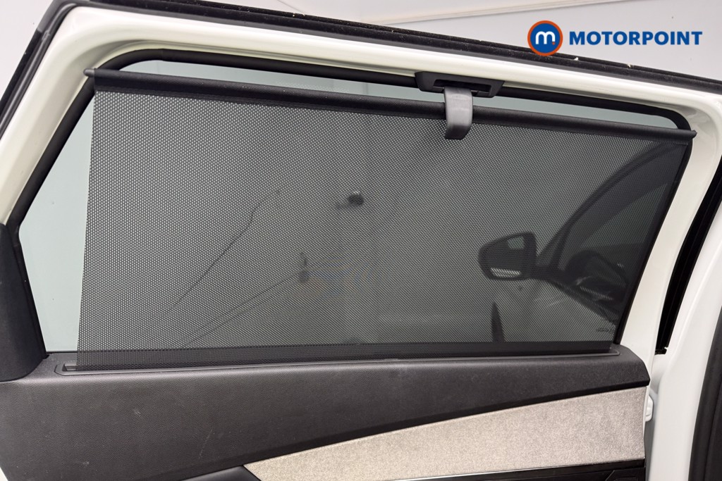 Peugeot 5008 GT Manual Petrol SUV - Stock Number (1583187) - 6th supplementary image