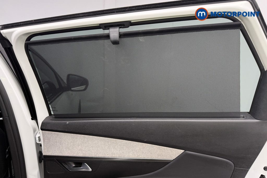 Peugeot 5008 GT Manual Petrol SUV - Stock Number (1583187) - 13th supplementary image