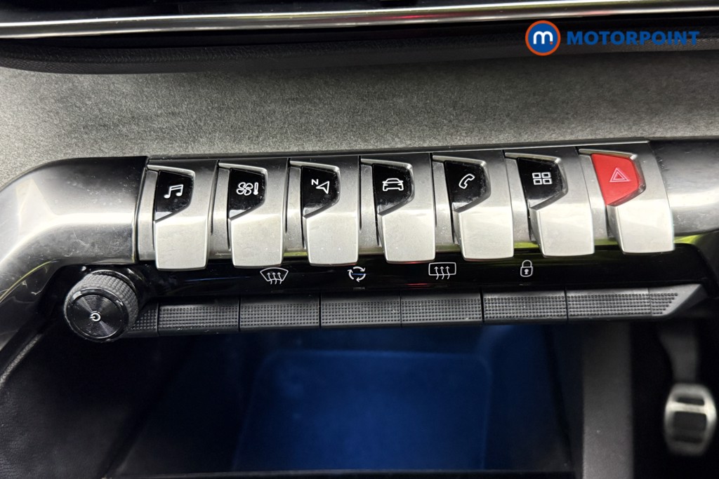 Peugeot 5008 GT Manual Petrol SUV - Stock Number (1583187) - 39th supplementary image