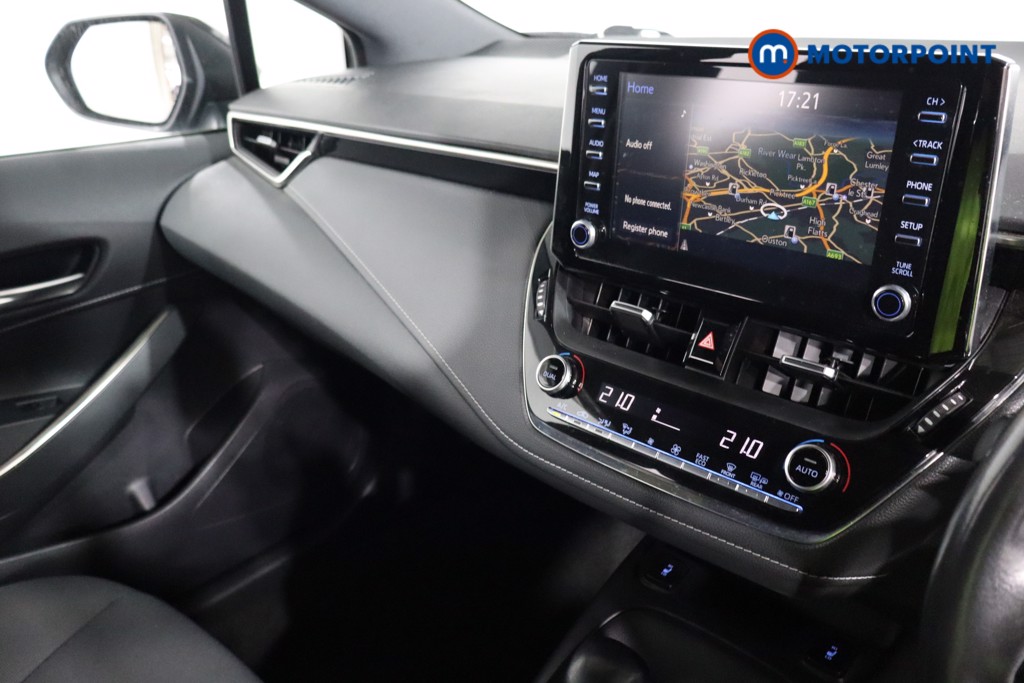 Toyota Corolla Icon Tech Automatic Petrol-Electric Hybrid Estate - Stock Number (1584254) - 3rd supplementary image