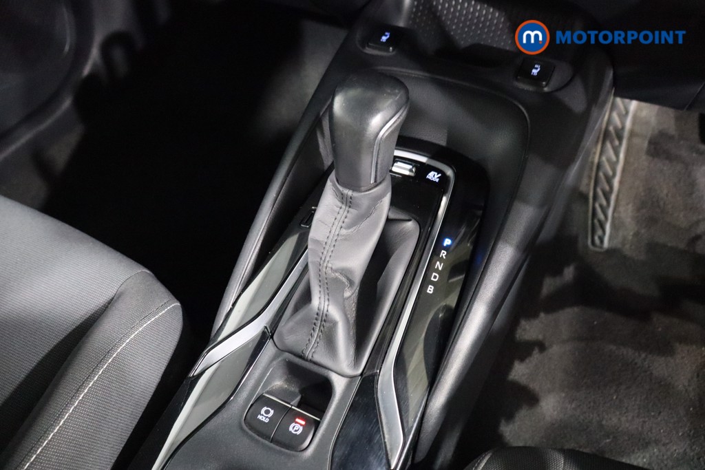 Toyota Corolla Icon Tech Automatic Petrol-Electric Hybrid Estate - Stock Number (1584254) - 11th supplementary image