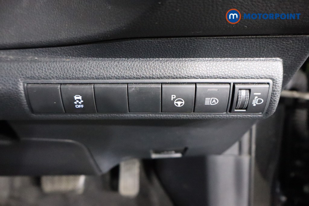 Toyota Corolla Icon Tech Automatic Petrol-Electric Hybrid Estate - Stock Number (1584254) - 16th supplementary image