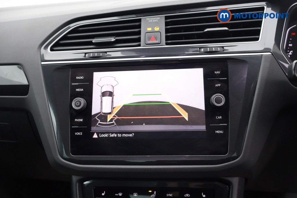 Volkswagen Tiguan Elegance Automatic Diesel SUV - Stock Number (1587616) - 9th supplementary image