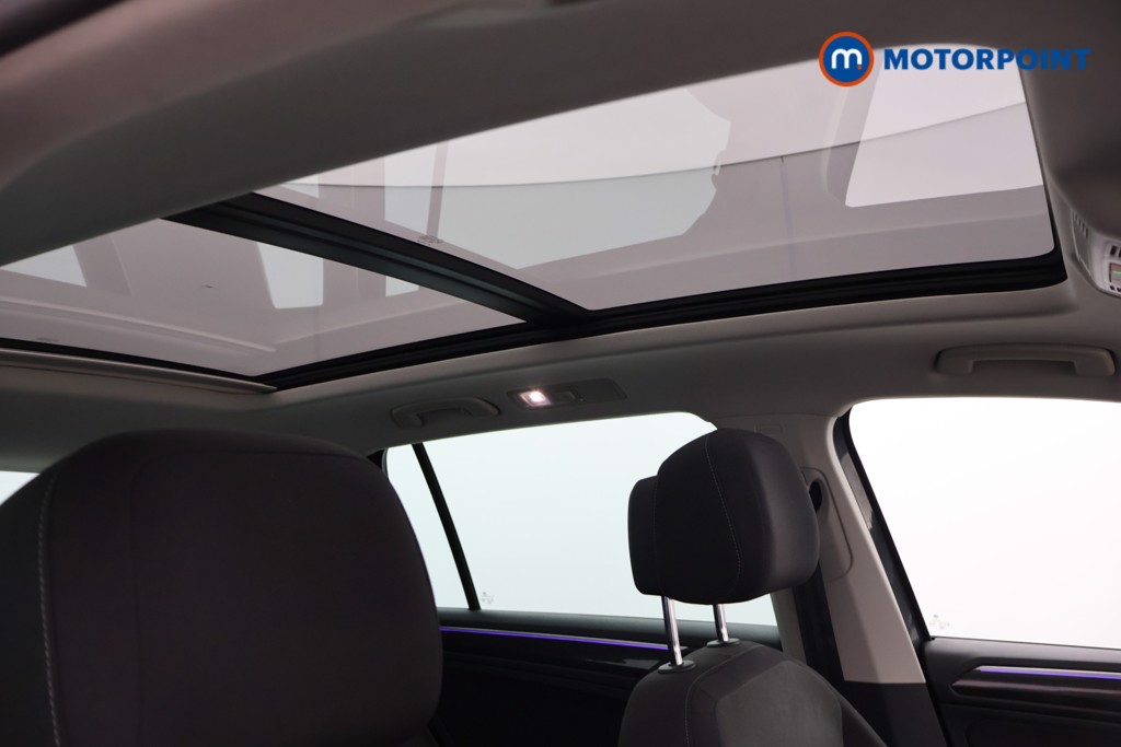 Volkswagen Tiguan Elegance Automatic Diesel SUV - Stock Number (1587616) - 15th supplementary image