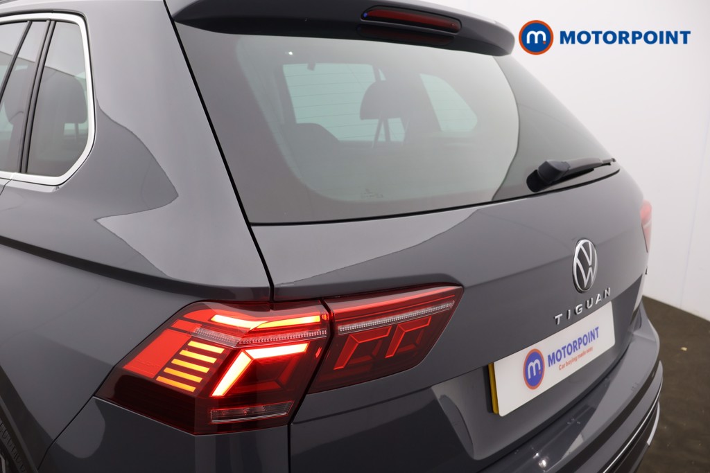 Volkswagen Tiguan Elegance Automatic Diesel SUV - Stock Number (1587616) - 26th supplementary image