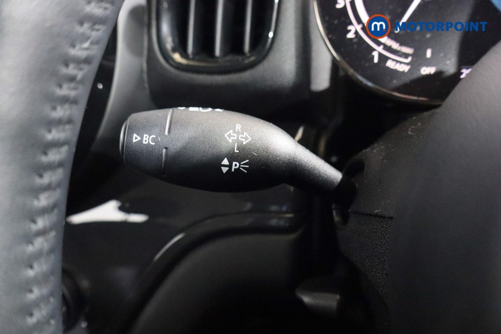 Mini Countryman Cooper Classic Automatic Petrol SUV - Stock Number (1588609) - 4th supplementary image