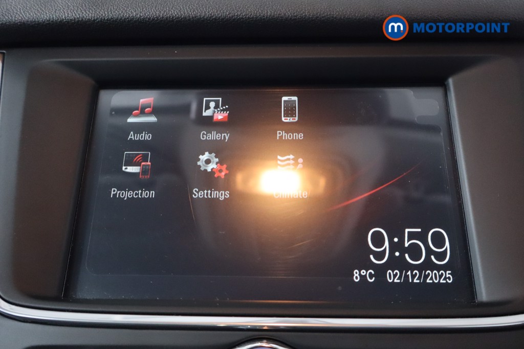 Vauxhall Grandland X SE Manual Petrol SUV - Stock Number (1589430) - 2nd supplementary image