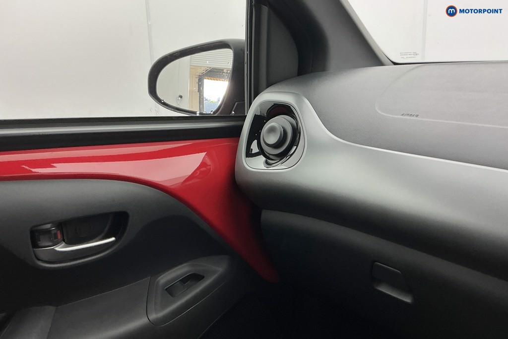 Toyota Aygo X-Trend Manual Petrol Hatchback - Stock Number (1589918) - 17th supplementary image