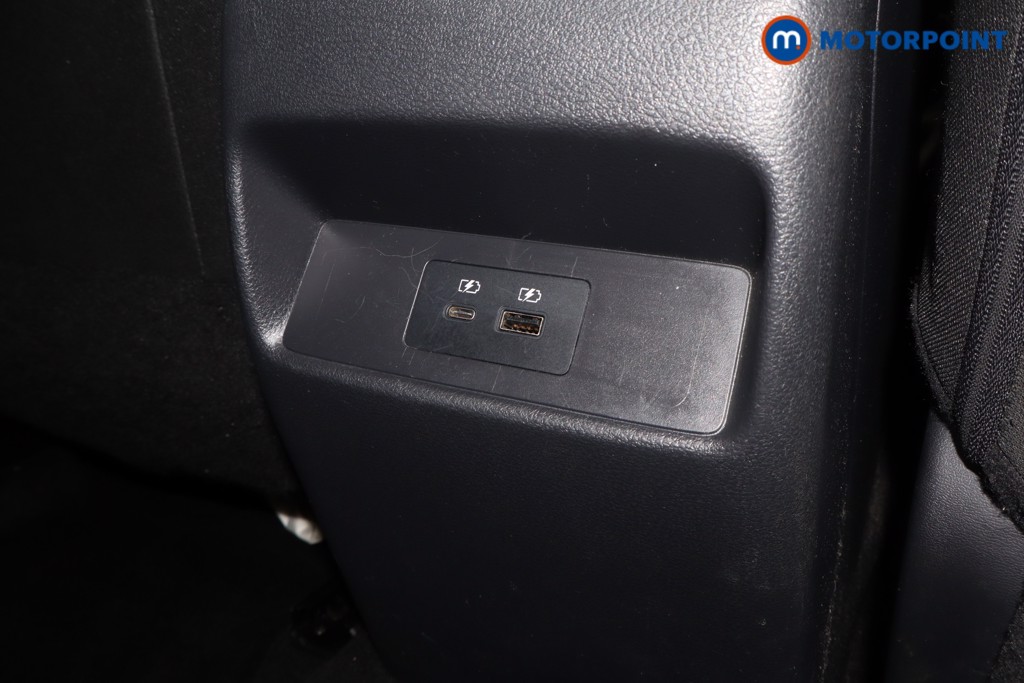 Nissan Qashqai Premiere Edition Manual Petrol SUV - Stock Number (1590597) - 21st supplementary image