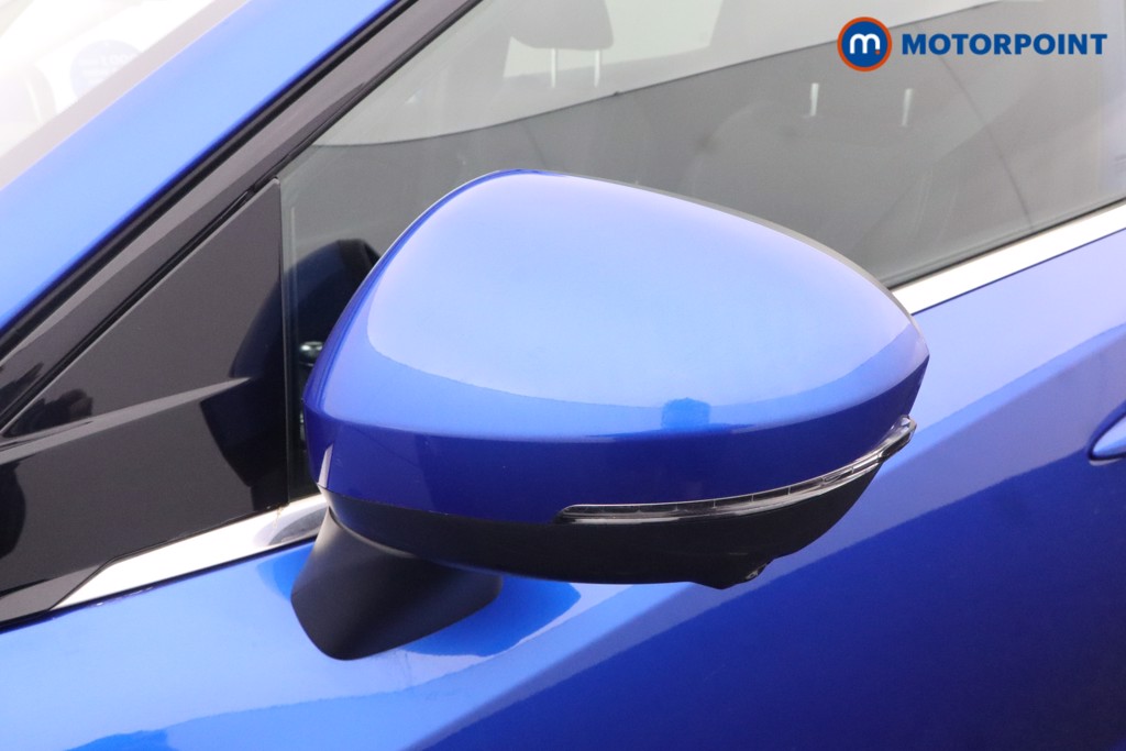 Nissan Qashqai Premiere Edition Manual Petrol SUV - Stock Number (1590597) - 30th supplementary image