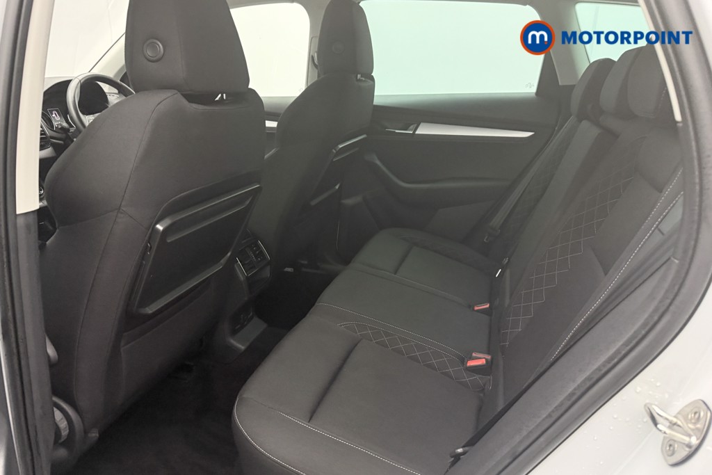 Skoda Karoq SE Manual Petrol SUV - Stock Number (1591094) - 4th supplementary image