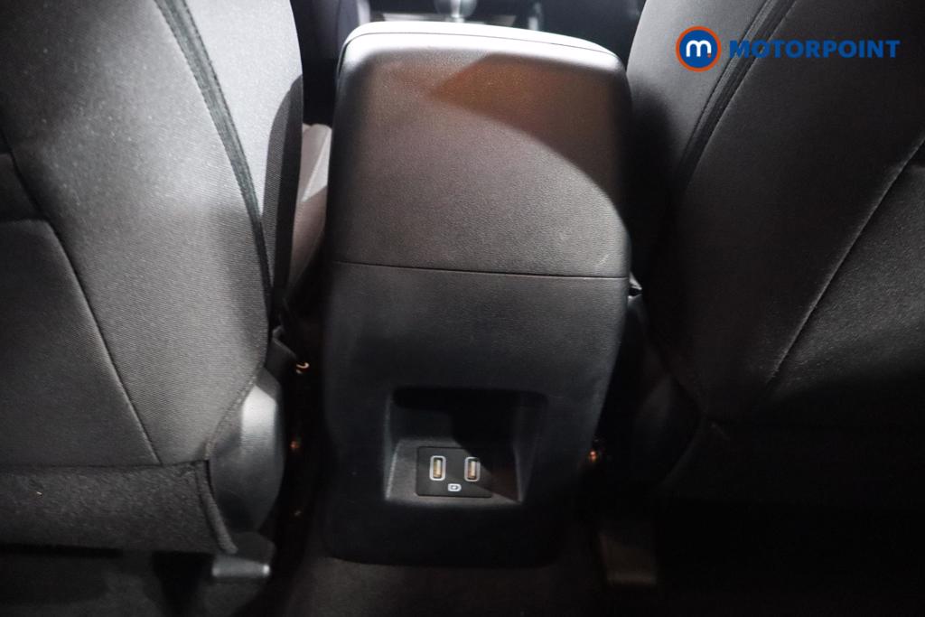 Hyundai Tucson Se Connect Manual Petrol SUV - Stock Number (1591174) - 16th supplementary image