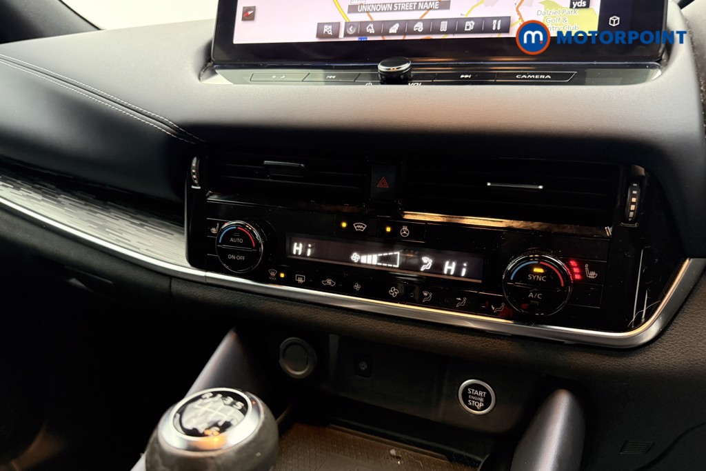 Nissan Qashqai Tekna Manual Petrol SUV - Stock Number (1591278) - 16th supplementary image