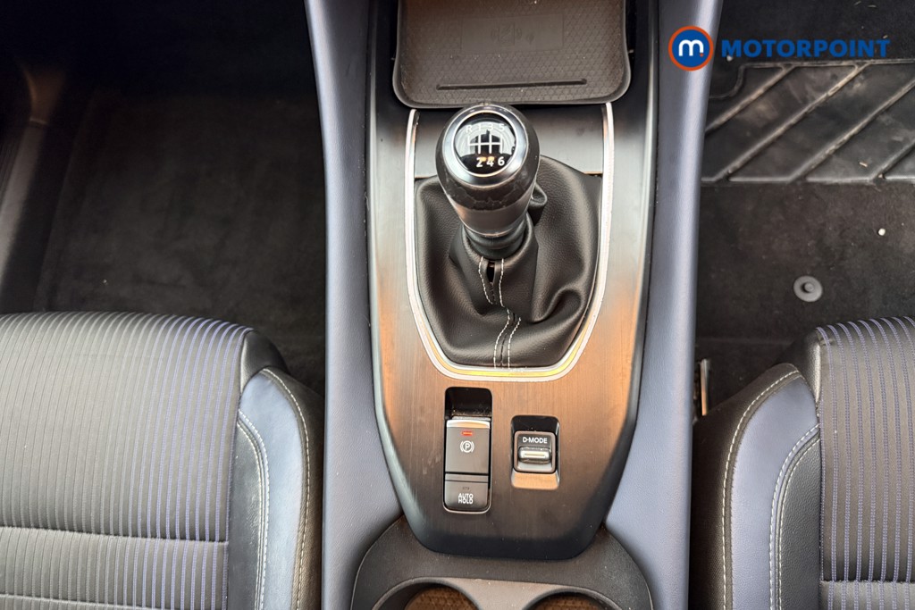 Nissan Qashqai Tekna Manual Petrol SUV - Stock Number (1591278) - 17th supplementary image