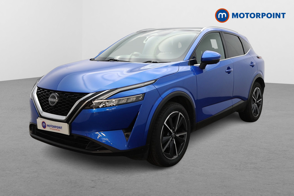 Nissan Qashqai Tekna Manual Petrol SUV - Stock Number (1591278) - Passenger side front corner