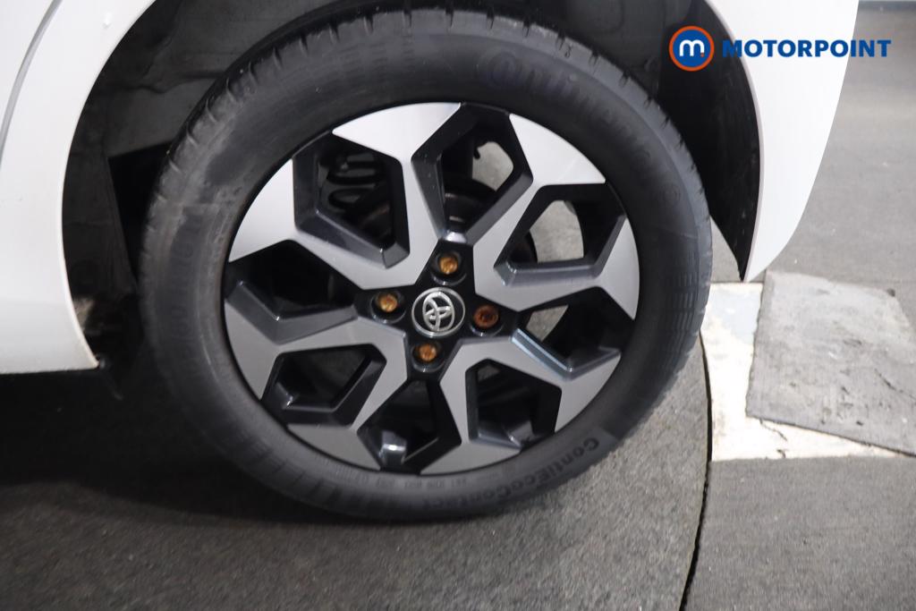 Toyota Aygo X-Trend Manual Petrol Hatchback - Stock Number (1591417) - 13th supplementary image