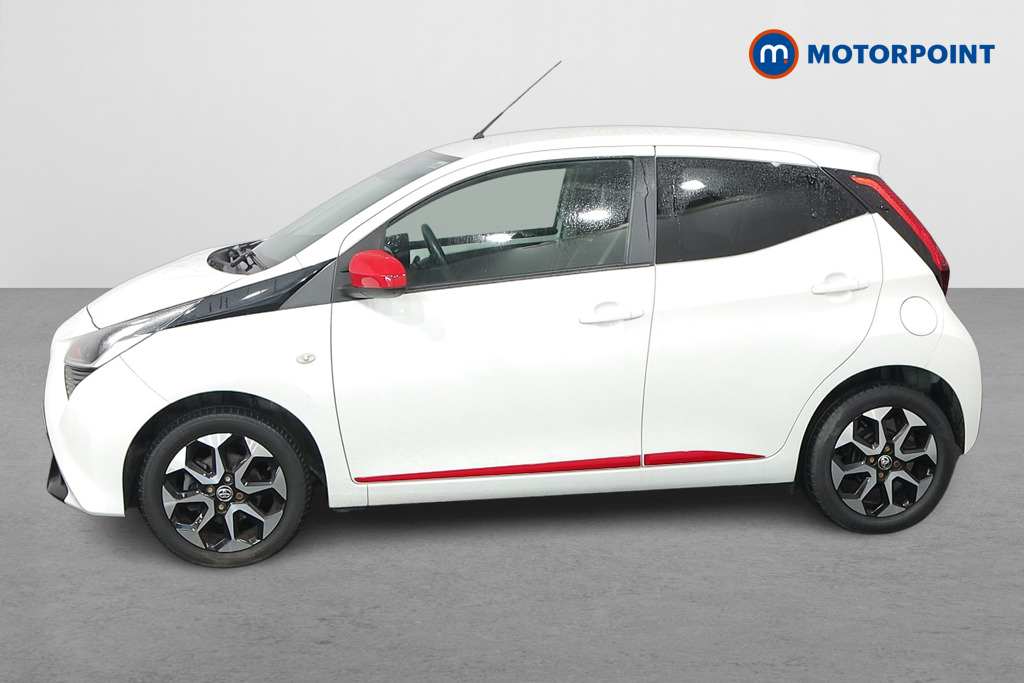 Toyota Aygo X-Trend Manual Petrol Hatchback - Stock Number (1591417) - Passenger side