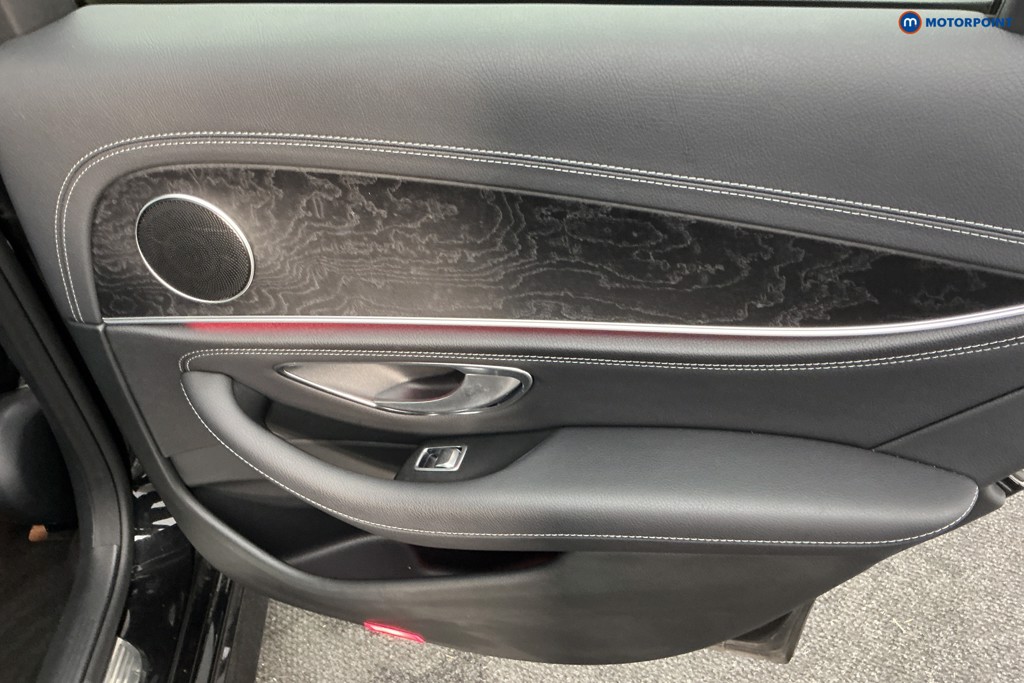 Mercedes-Benz E Class Amg Line Automatic Diesel Saloon - Stock Number (1591729) - 24th supplementary image