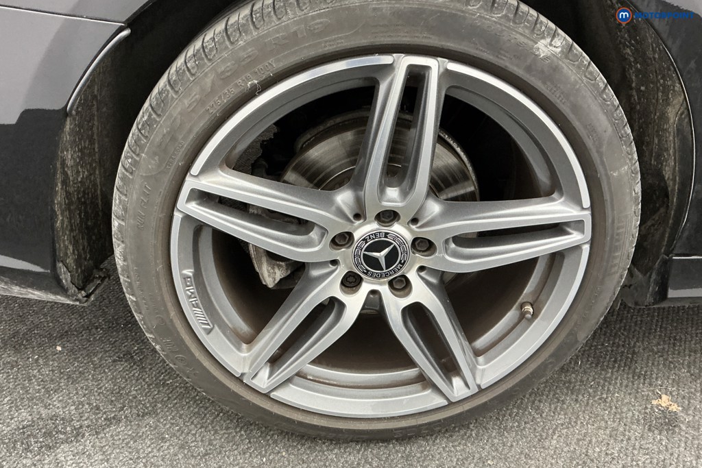 Mercedes-Benz E Class Amg Line Automatic Diesel Saloon - Stock Number (1591729) - 33rd supplementary image