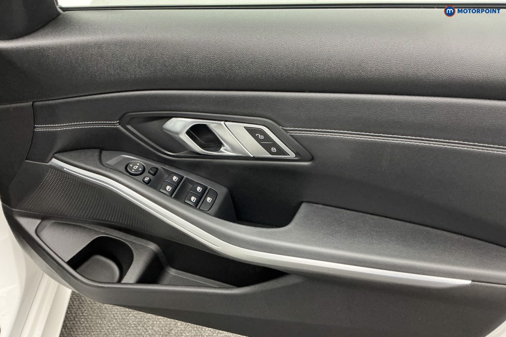 BMW 3 Series M Sport Automatic Petrol Saloon - Stock Number (1592421) - 21st supplementary image