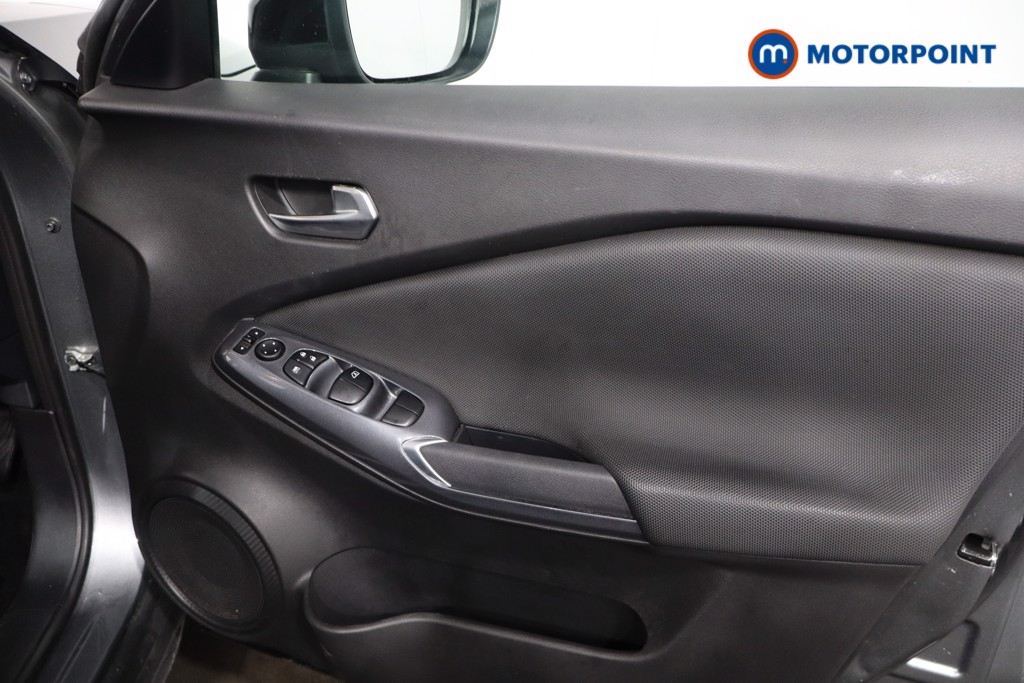 Nissan Juke Acenta Automatic Petrol SUV - Stock Number (1592490) - 24th supplementary image