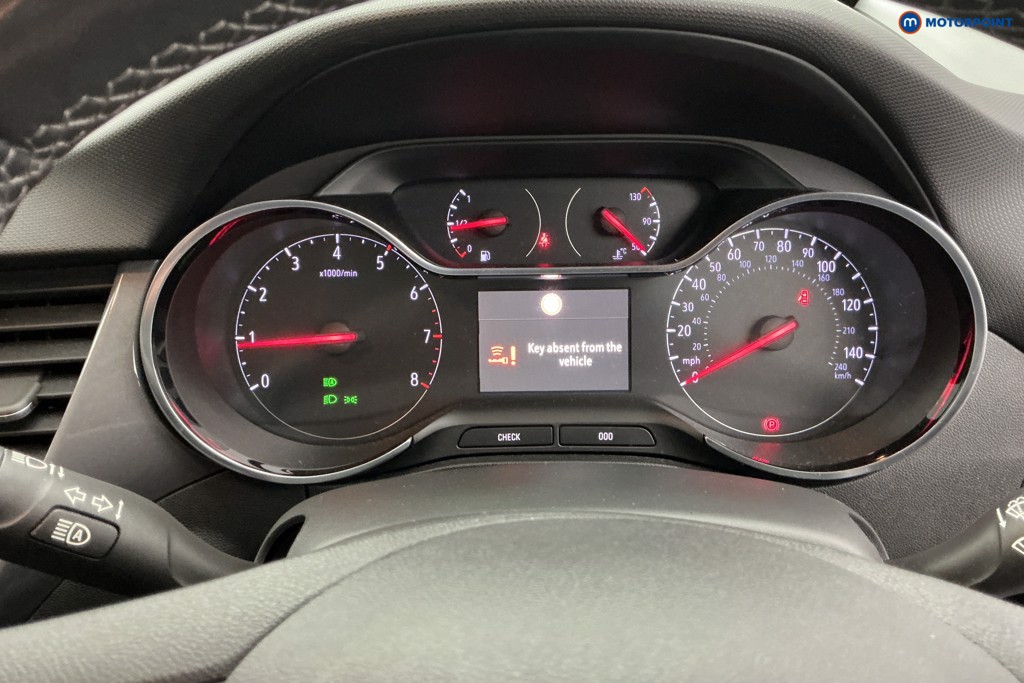 Vauxhall Crossland Ultimate Nav Manual Petrol SUV - Stock Number (1592984) - 9th supplementary image