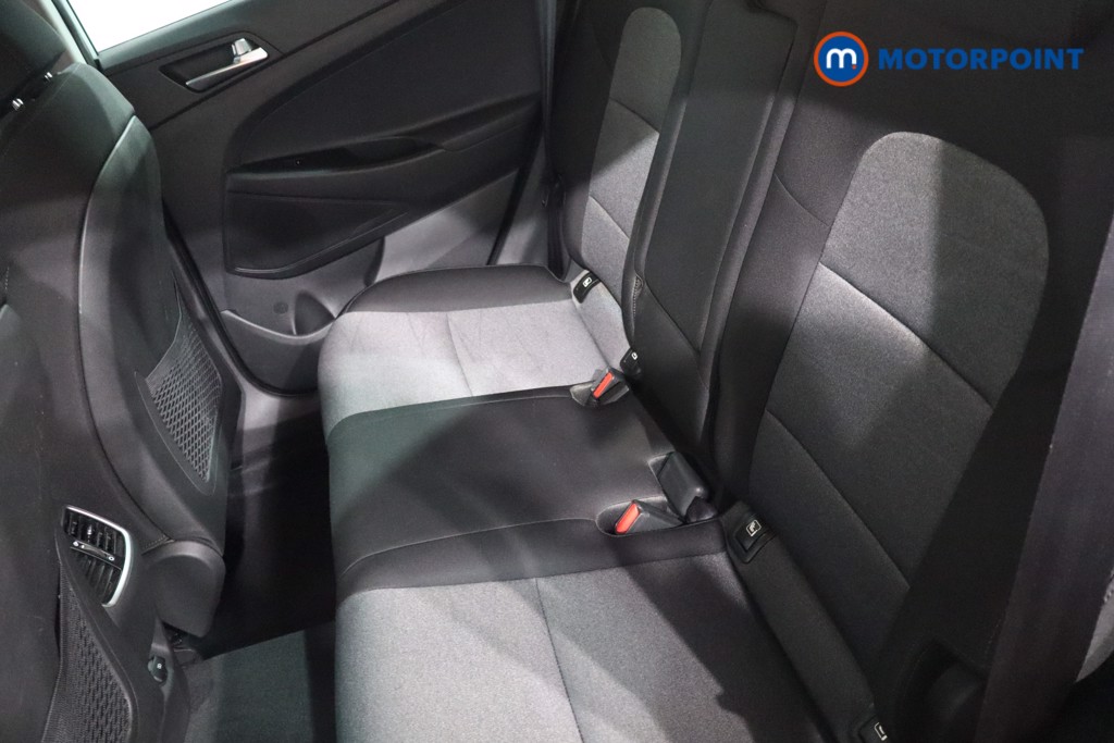 Hyundai Tucson Se Nav Automatic Petrol SUV - Stock Number (1593839) - 5th supplementary image