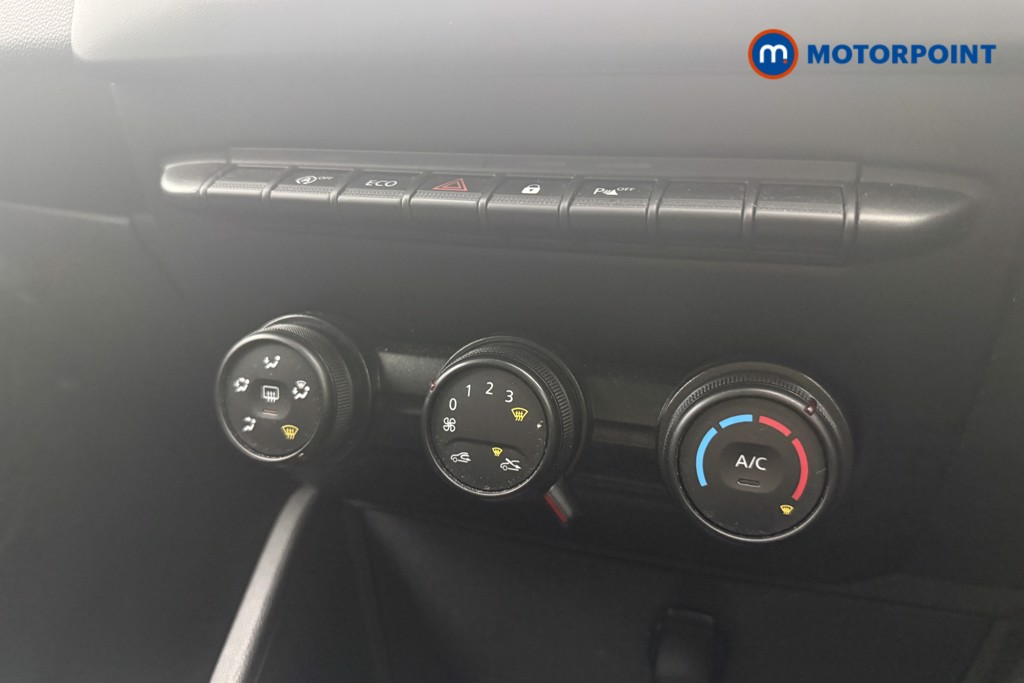 Dacia Duster Comfort Manual Petrol SUV - Stock Number (1593873) - 13th supplementary image