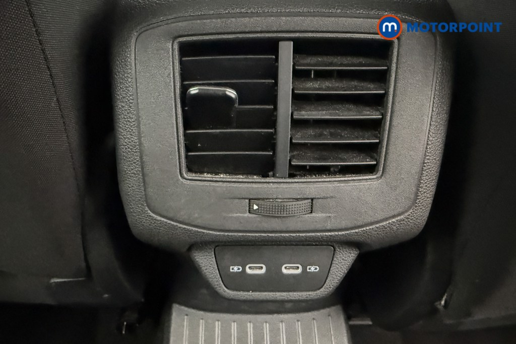 Volkswagen T-Roc Life Manual Petrol SUV - Stock Number (1594551) - 14th supplementary image