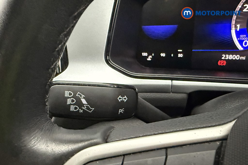 Volkswagen T-Roc Life Manual Petrol SUV - Stock Number (1594551) - 20th supplementary image