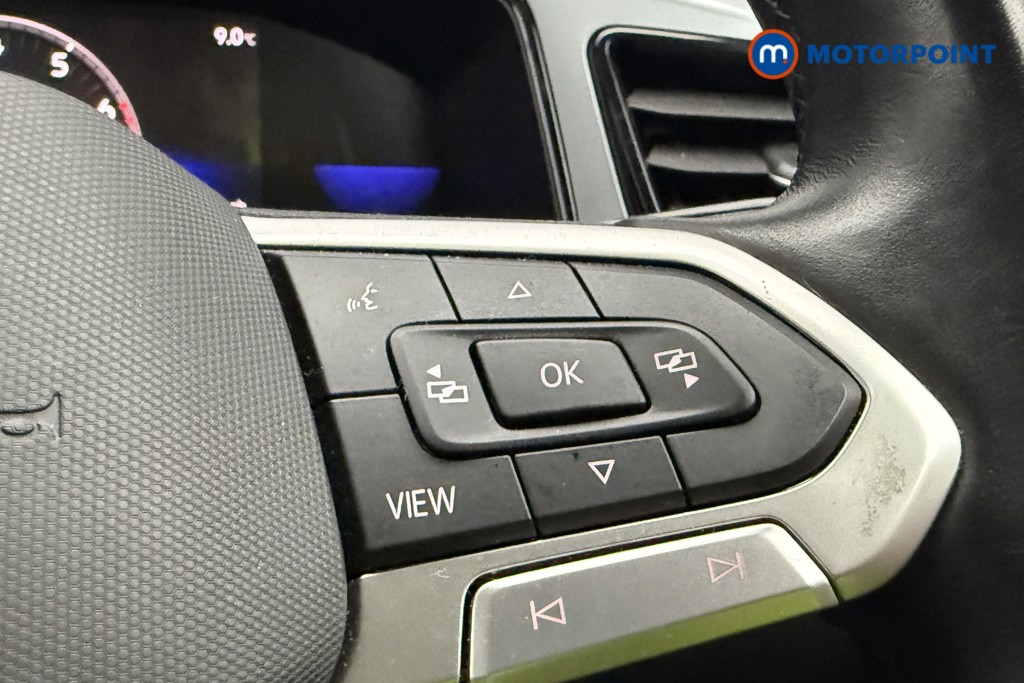 Volkswagen T-Roc Life Manual Petrol SUV - Stock Number (1594551) - 21st supplementary image