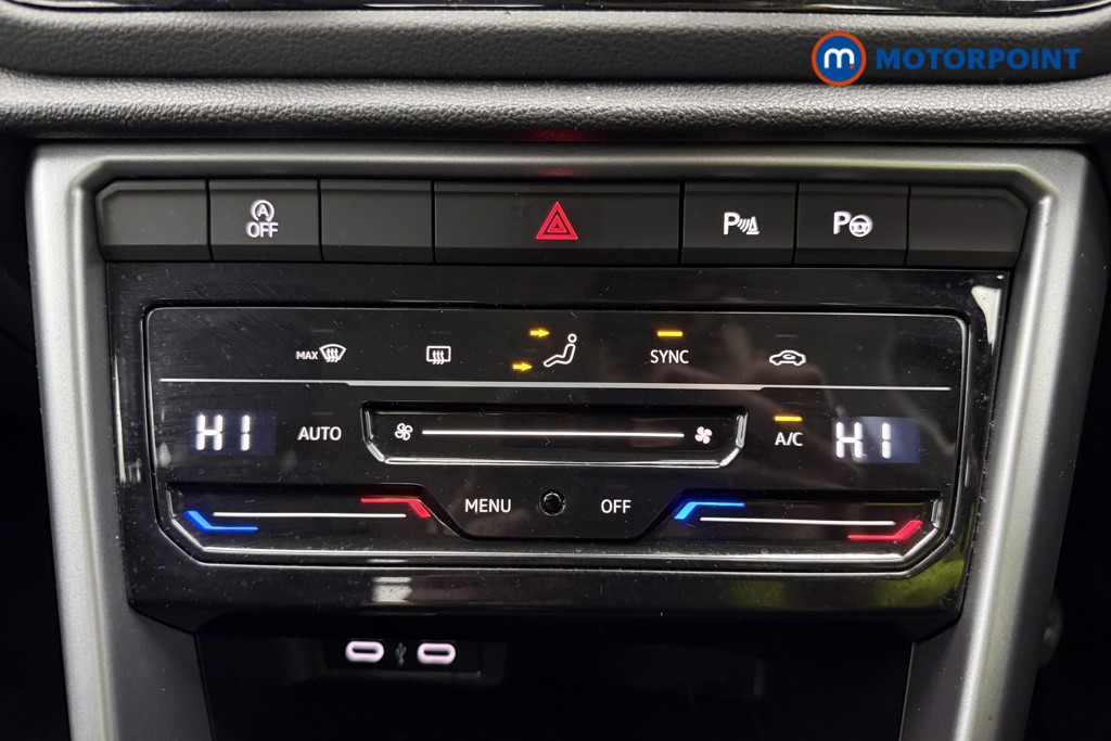 Volkswagen T-Roc Life Manual Petrol SUV - Stock Number (1594551) - 38th supplementary image