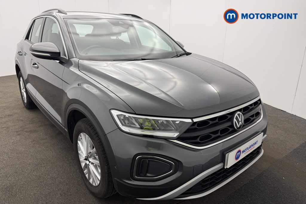 Volkswagen T-Roc Life Manual Petrol SUV - Stock Number (1594551) - 1st supplementary image