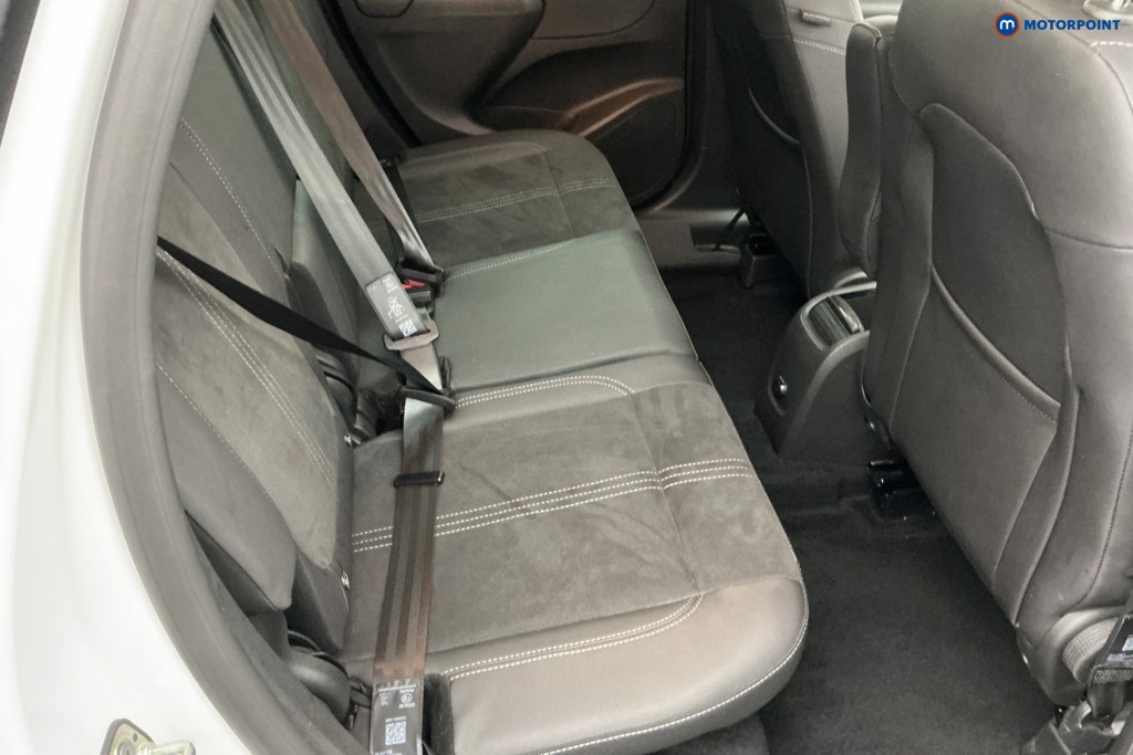 Vauxhall Crossland Ultimate Manual Diesel SUV - Stock Number (1594927) - 4th supplementary image