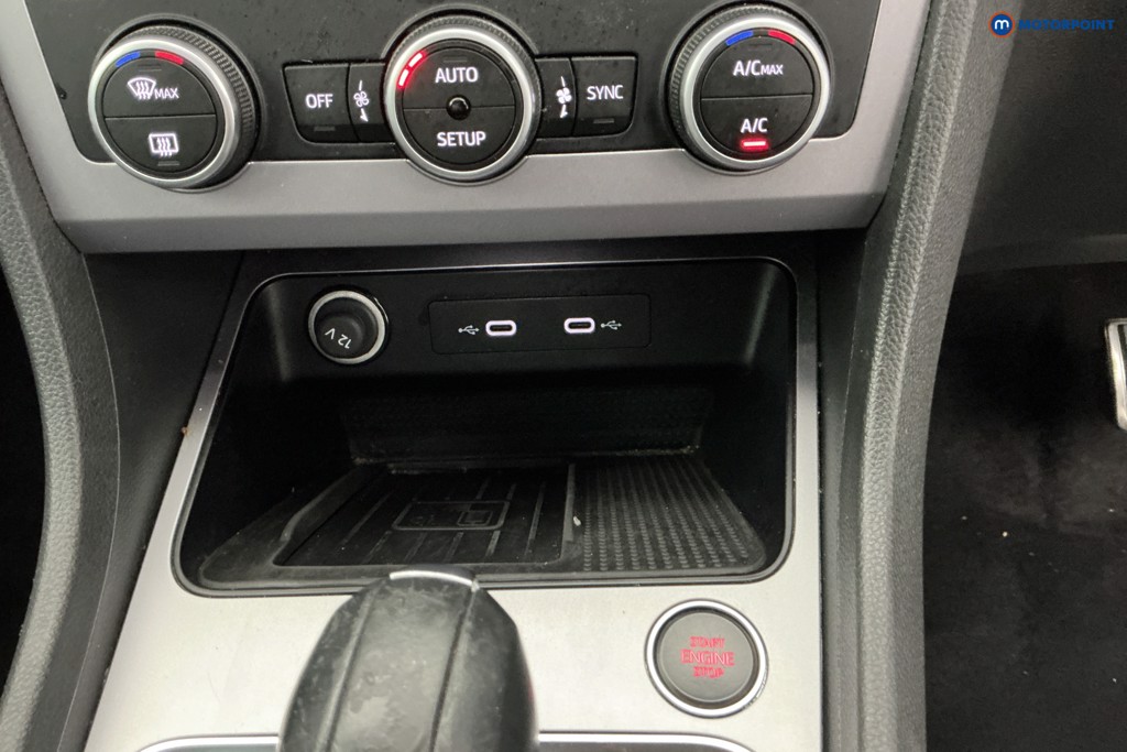 Seat Ateca FR Automatic Petrol SUV - Stock Number (1595254) - 15th supplementary image