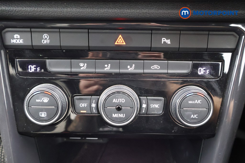Volkswagen T-Roc SEL Manual Petrol SUV - Stock Number (1595445) - 9th supplementary image