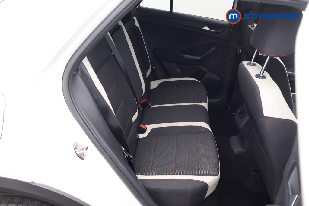 Volkswagen T-Roc SEL Manual Petrol SUV - Stock Number (1595445) - 17th supplementary image