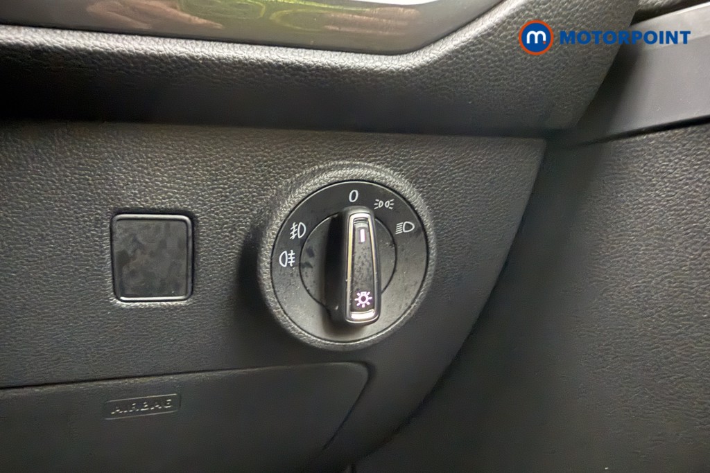 Seat Ateca Se Technology Manual Petrol SUV - Stock Number (1595475) - 17th supplementary image