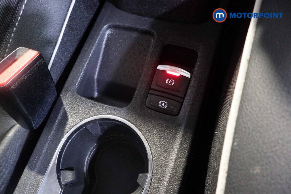 Renault Captur Techno Manual Petrol SUV - Stock Number (1595588) - 11th supplementary image