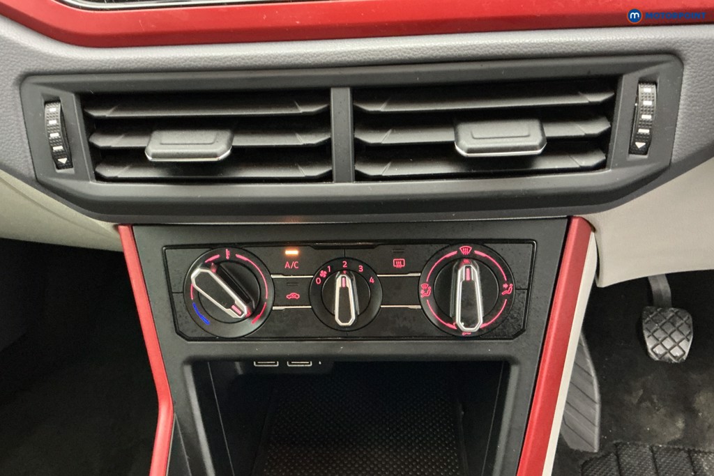 Volkswagen Polo Beats Manual Petrol Hatchback - Stock Number (1595932) - 17th supplementary image