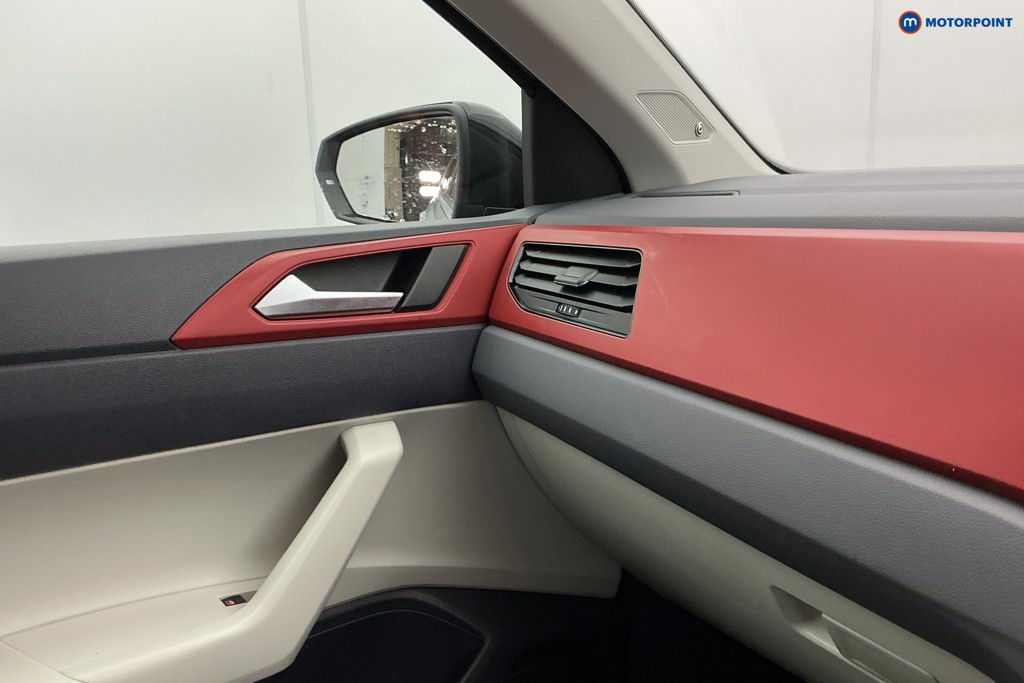 Volkswagen Polo Beats Manual Petrol Hatchback - Stock Number (1595932) - 18th supplementary image