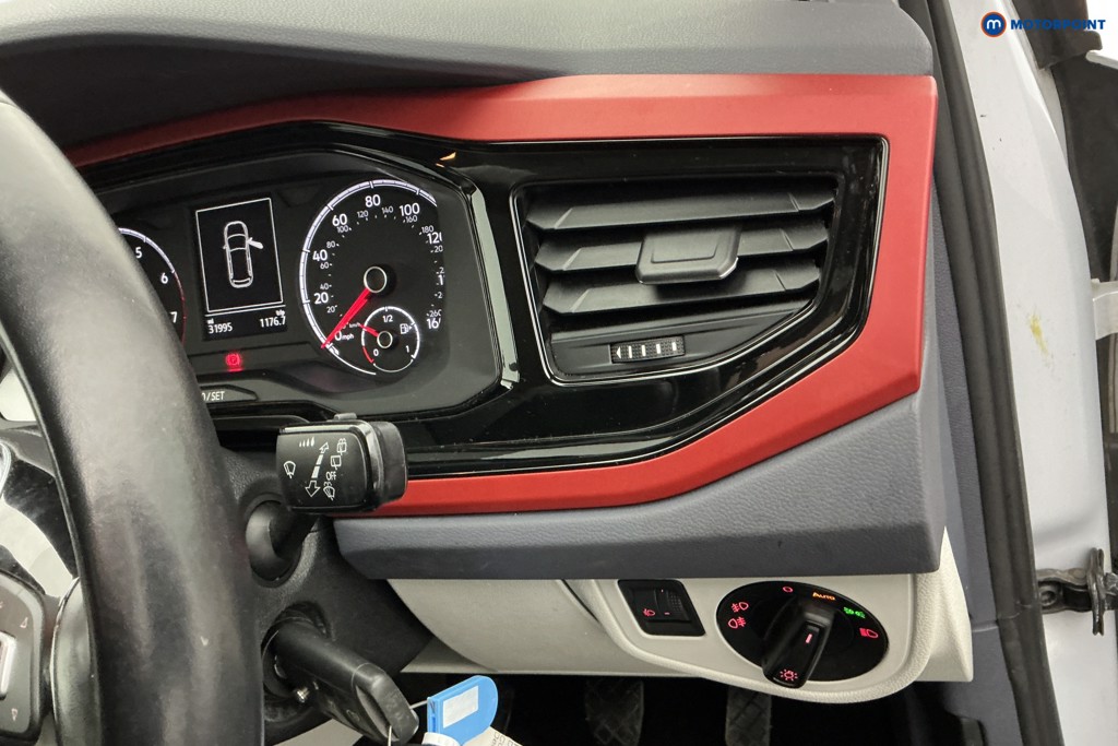 Volkswagen Polo Beats Manual Petrol Hatchback - Stock Number (1595932) - 21st supplementary image