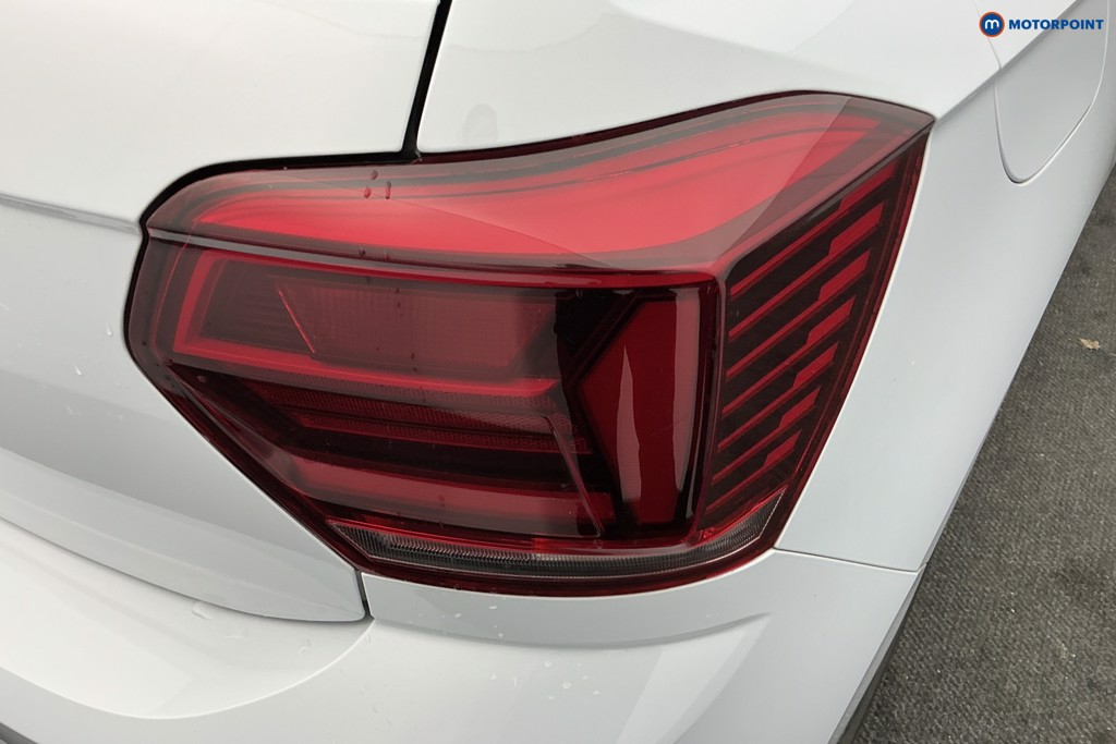 Volkswagen Polo Beats Manual Petrol Hatchback - Stock Number (1595932) - 30th supplementary image