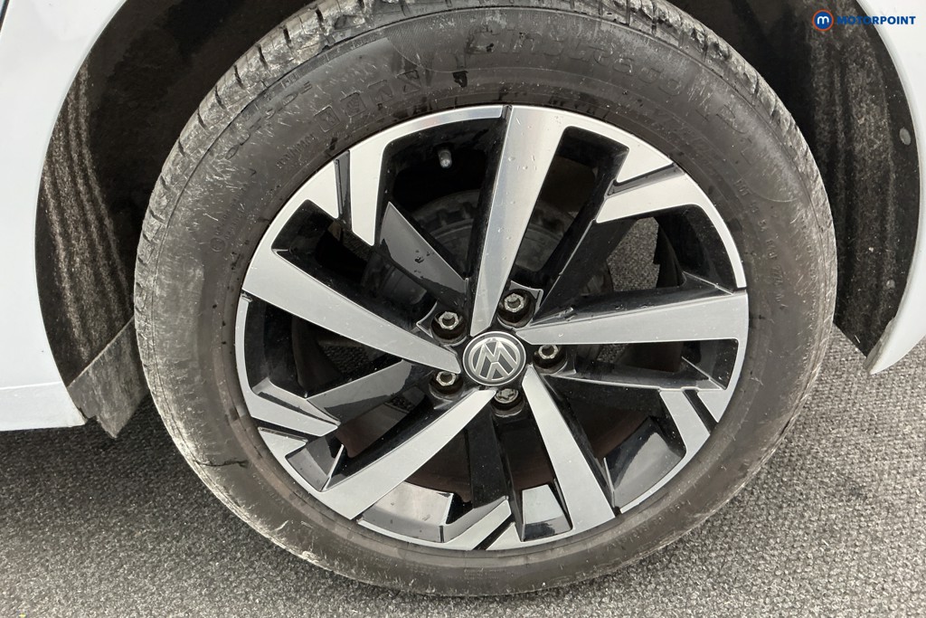 Volkswagen Polo Beats Manual Petrol Hatchback - Stock Number (1595932) - 34th supplementary image