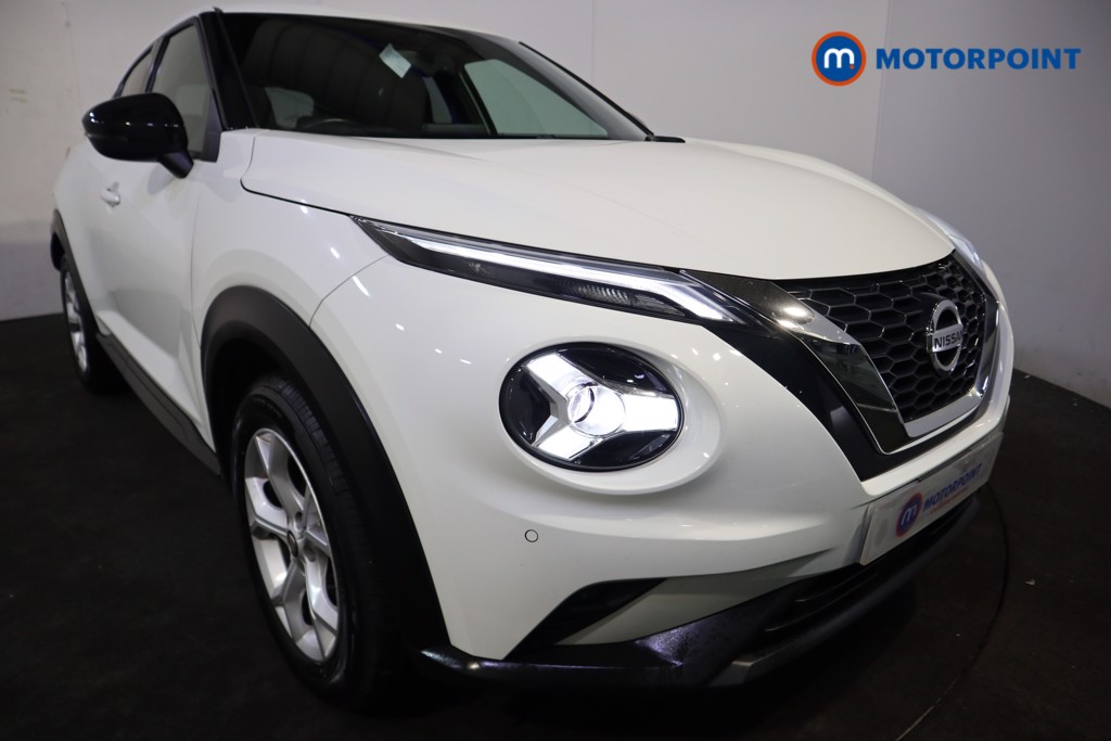Nissan Juke N-Connecta Manual Petrol SUV - Stock Number (1595953) - 32nd supplementary image