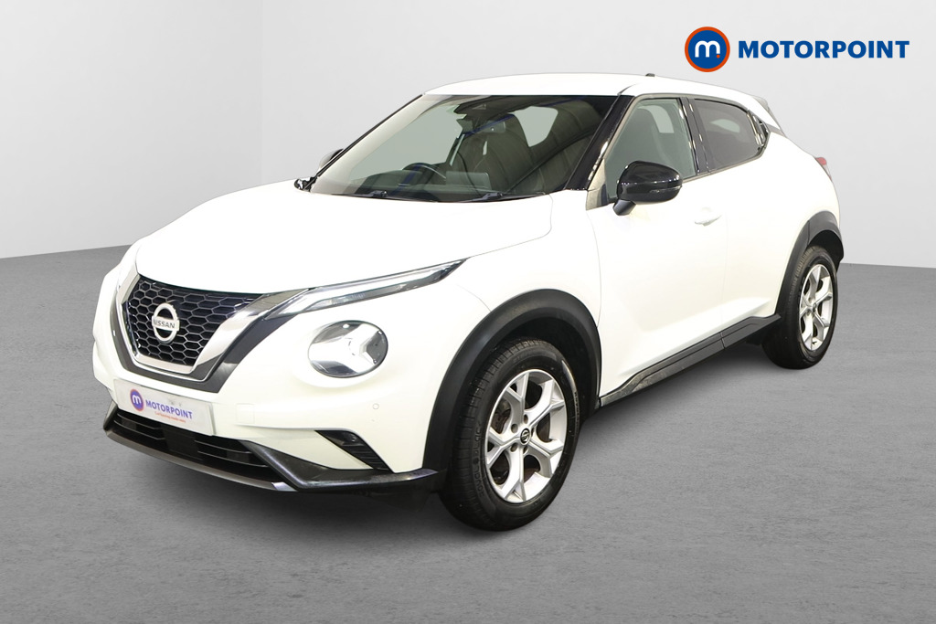 Nissan Juke N-Connecta Manual Petrol SUV - Stock Number (1595953) - Passenger side front corner