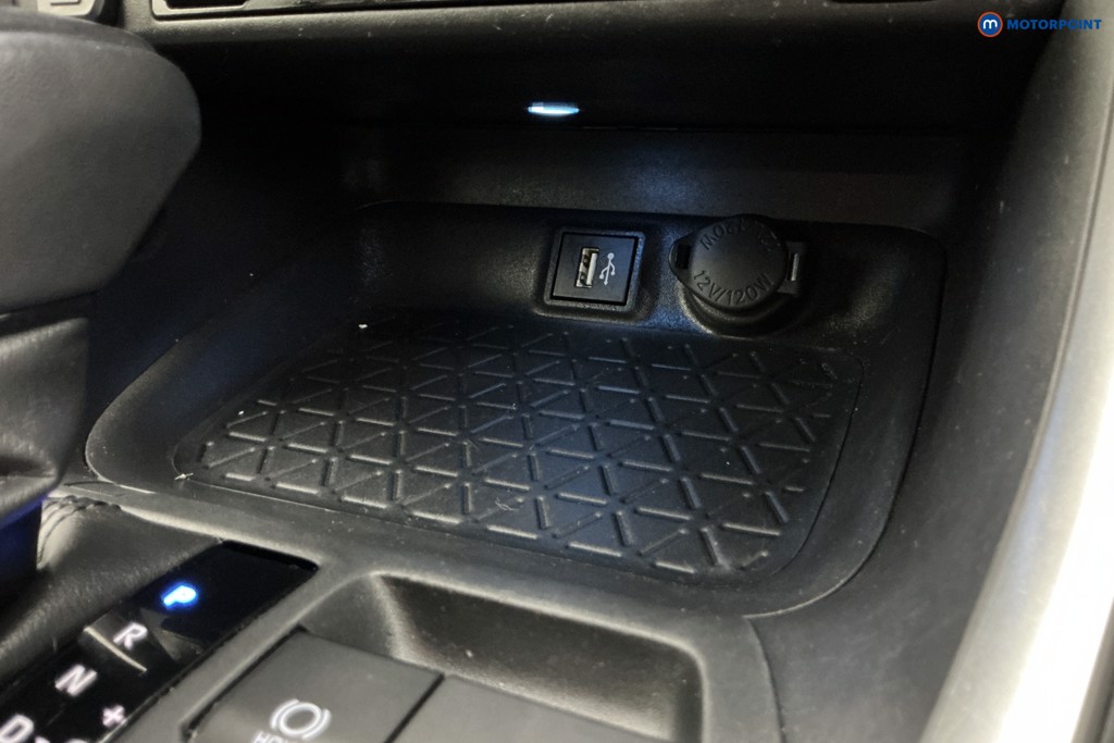 Toyota Rav4 Dynamic Automatic Petrol-Electric Hybrid SUV - Stock Number (1596000) - 16th supplementary image