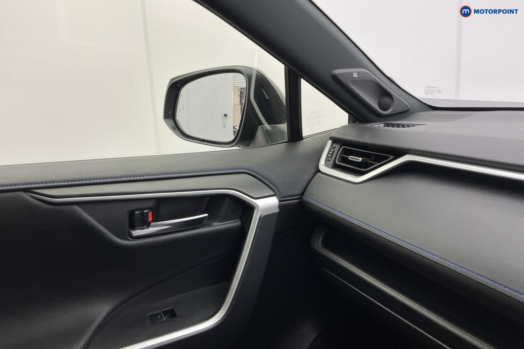 Toyota Rav4 Dynamic Automatic Petrol-Electric Hybrid SUV - Stock Number (1596000) - 18th supplementary image