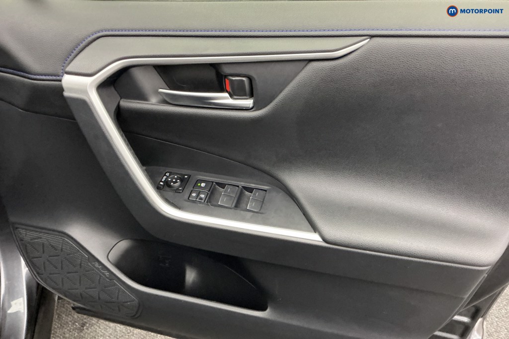 Toyota Rav4 Dynamic Automatic Petrol-Electric Hybrid SUV - Stock Number (1596000) - 22nd supplementary image